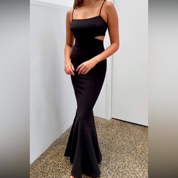 Likely Black Tamarelli Gown Revolve Mermaid Side Cutout Spaghetti Straps Size 14 - Picture 1 of 13